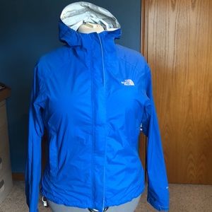 ☔️Bright blue NorthFace windbreaker☔️